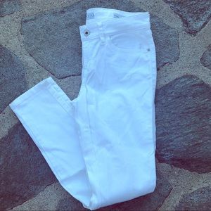 White guess skinny jeans